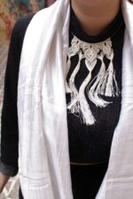 Μεταξωτή Εσάρπα Εκρού από Βρασμένο Μαλακό Σαντούκ 70x180 εκ. - Image 3