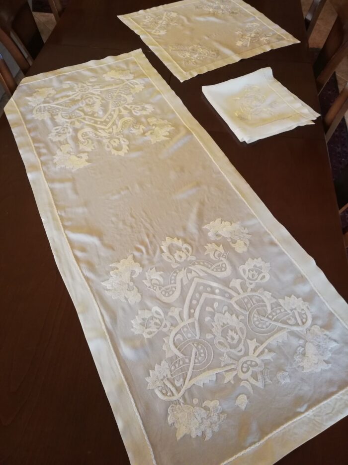 Σεμέ +2πετσετάκια